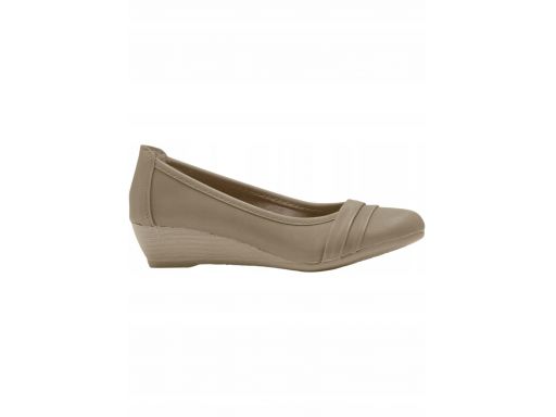 B.p.c buty baleriny na koturnie : r. 37