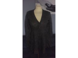 Zara r.12/40 l sweter stan bdb elegancki zatrzask