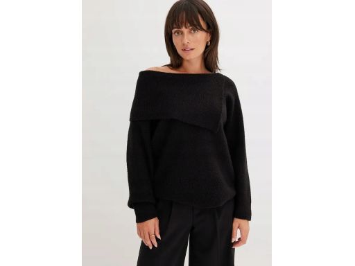 B.P.C czarny sweter z dużym kołnierzem 48/50.