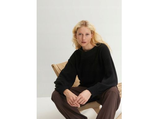 B.P.C czarny sweter damski 44/46.