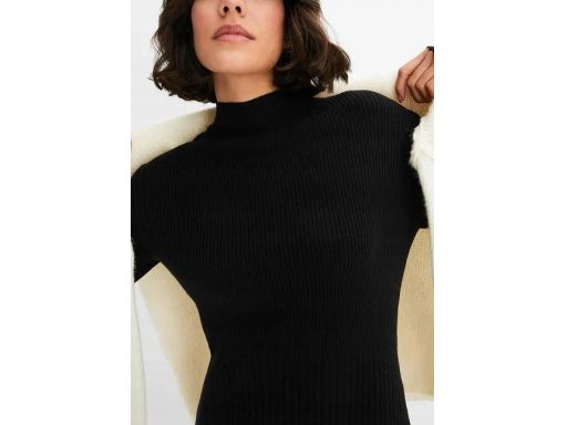 B.P.C czarna dzianinowa sukienka z paskami białymi r.36/38