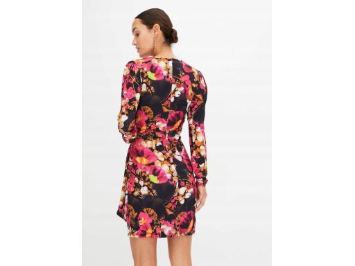 B.P.C sukienka kopertowa wzorzysta z klamerką r.36/38