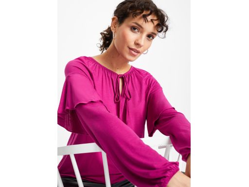 B.P.C bluzka z wiskozy z falbankami 32/34.