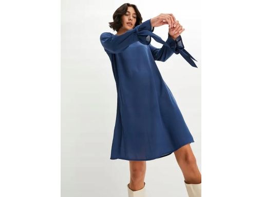 B.P.C sukienka szyfonowa granatowa z wiązaniami 40.