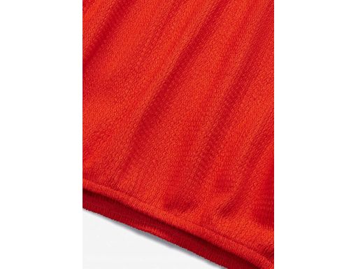 B.P.C top z krepy z podszukami na ramionach ^40/42