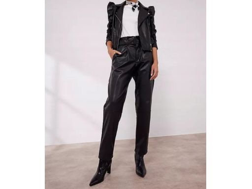 B.P.C spodnie czarne z eko skóry 42.