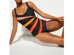 B.P.C kostium jednoczęściowy czarny w pomarańczowe paski 40.