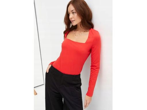 B.P.C. czerwone body bawełniane długi rękaw r.48/50