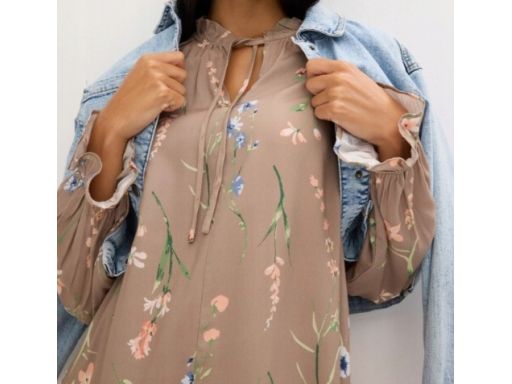 B.P.C sukienka w kwiatki z wiskozy r.48