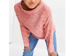 B.P.C sweter koralowo-różowy melanż z frędzlami r.32/34