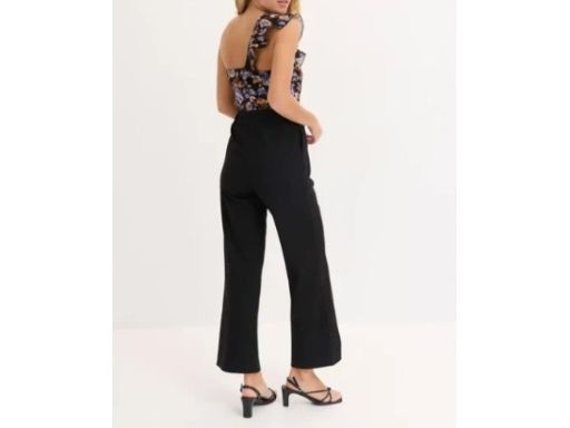 B.P.C kombinezon czarny z kolorową, asymetryczną górą 42.