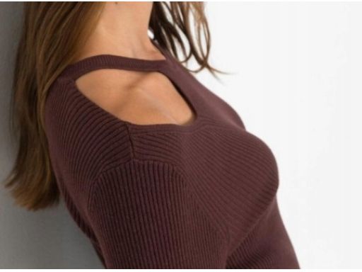 B.P.C brązowy sweterek damski z wycięciem na ramieniu ^48/50