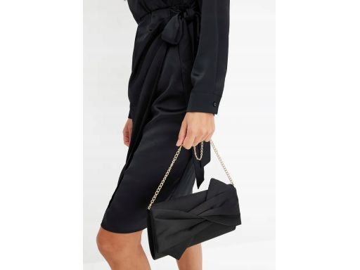 B.P.C sukienka satynowa czarna z efektem założenia kopertowego 38.