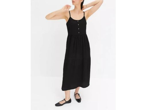 B.P.C sukienka midi czarna na ramiączka z krepy 44/46.