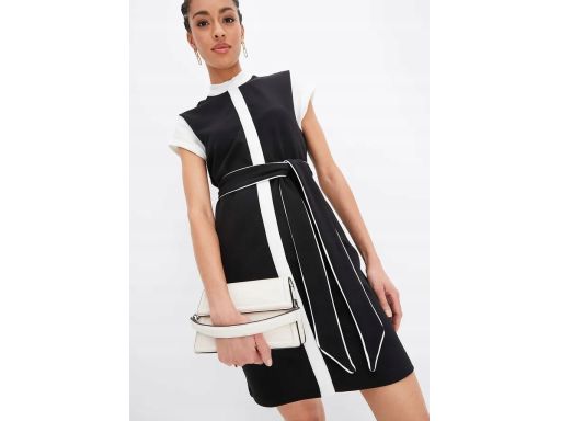 B.P.C sukienka czarno-biała z wiązanym paskiem 40/42.