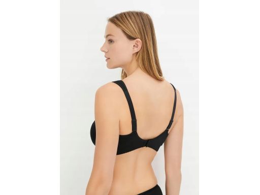 B.P.C biustonosz czarny odciążający bez fiszbin ^100C