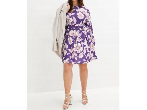 B.P.C fioletowa sukienka w białe kwiaty z paskiem ^48/50