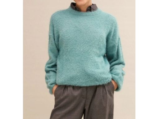 B.P.C włochaty sweter szałwiowy z przędzy piórkowej 56/58.