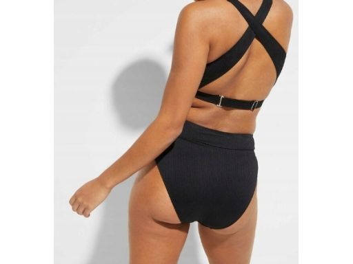 B.P.C bikini czarne prążkowany materiał r.42