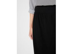 B.P.C spódnica bawełniana czarna z wszytymi legginsami 36/38.