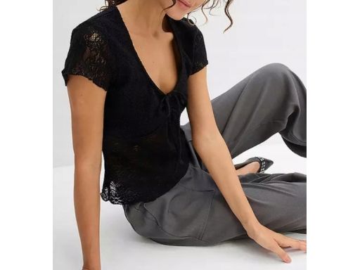 B.P.C bluzka czarna koronkowa prześwitująca 44/46.