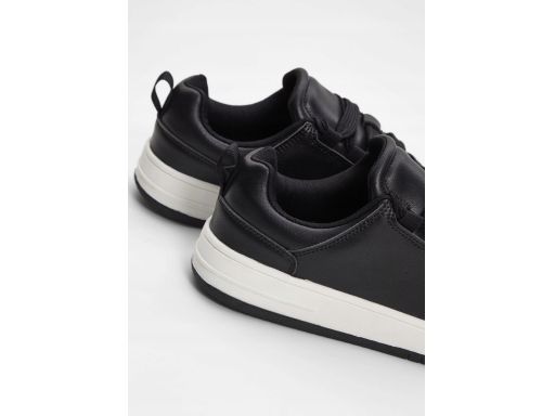 B.P.C damskie sneakersy czarne 39.