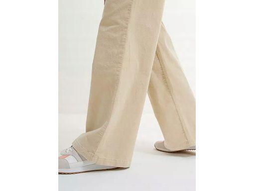 B.P.C spodnie sztruksowe luźne proste beżowe r.42