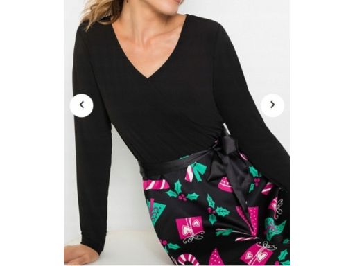 B.P.C sukienka świąteczna rozkloszowana 40/42.