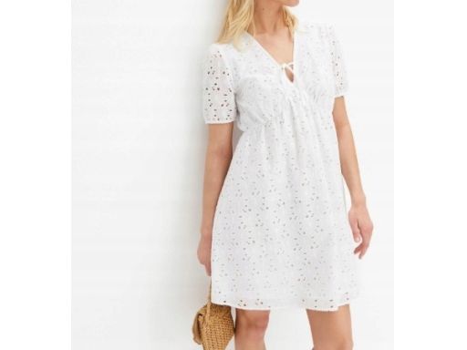 B.P.C biała bawełniana sukienka z ażurowym haftem r.38
