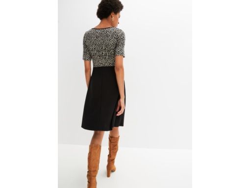 B.P.C sukienka dzianinowa ze wzorem r.40/42