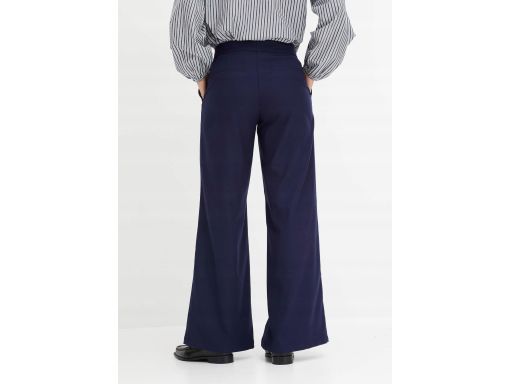 B.P.C spodnie Marlena granatowe z ozdobnymi guzikami ^38