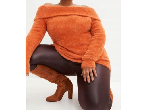 B.P.C długi, włochaty sweter carmen miedziany 40/42.