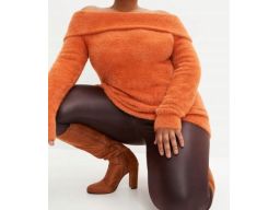 B.P.C długi, włochaty sweter carmen miedziany 40/42.