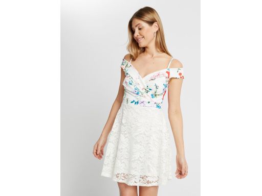 B.P.C sukienka odkryte ramiona koronka 40/42.