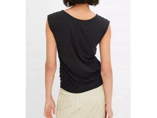 B.P.C top czarny bez rękawów z wiskozy z marszczeniem r.44/46