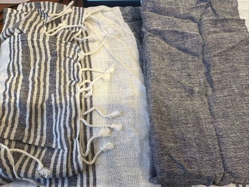 B.P.C poncho letnie biało-szare bawełniane ^one size