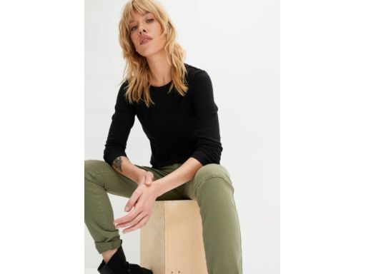 B.P.C bluzka z ażurowym drobnym haftem czarna r.48/50