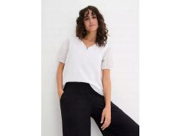 B.P.C t-shirt damski biały z rękawami z ażurowym haftem 36/38.