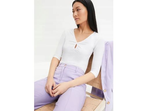 B.P.C bluzka biała prażkowana z wycięciem przy dekolcie r.52/54