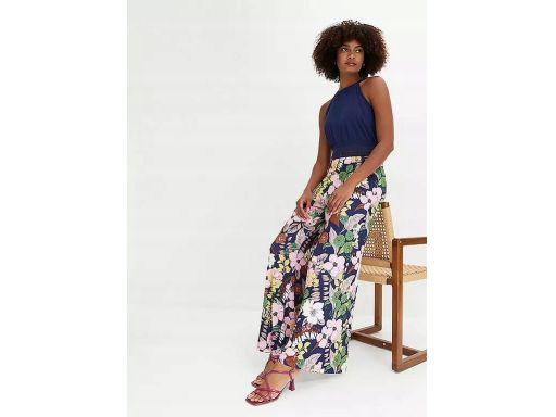 B.P.C kombinezon z koronką w pasie i kwiecistym nadrukiem ^40/42