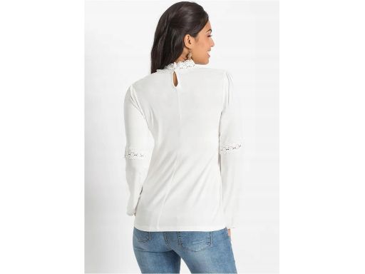 B.P.C bluzka śmietanka z koronką 32/34.