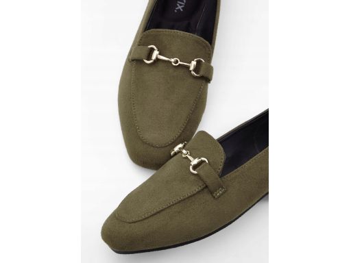 B.P.C półbuty damskie loafersy khaki z eko zamszu r.39