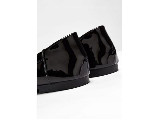 B.P.C baleriny czarne lakierowane ^35