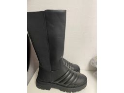 B.P.C kozaki czarne eko skóra r.40