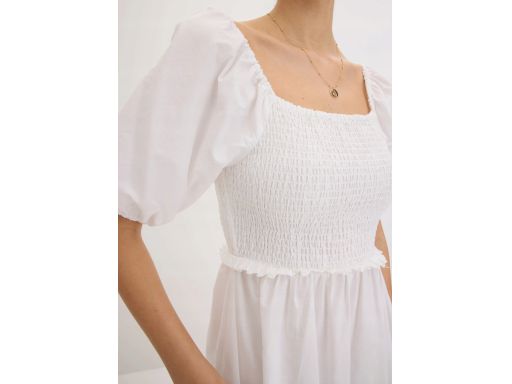 B.P.C sukienka midi biała bawełniana z marszczeniem r.46