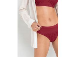 B.P.C figi brazylijskie bordowe z koronką ^48/50