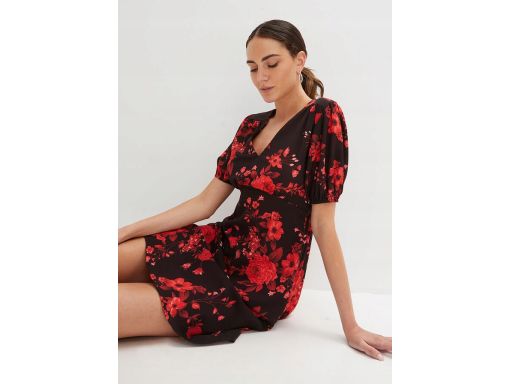 B.P.C czarna sukienka w czerwone kwiaty r.36