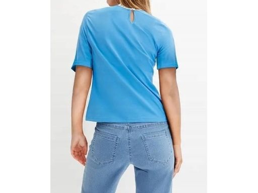 B.P.C bluzka niebieska z białą koronką 40/42.