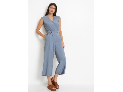 B.P.C kombinezon niebieski elegancki 38