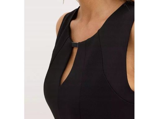 B.P.C czarna sukienka mała czarna z wycięciem r.48/50